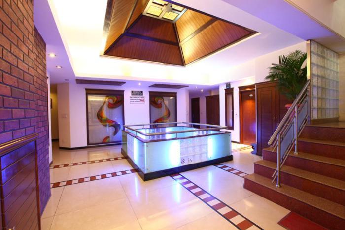 Hotel Klg International Zirakpur Extérieur photo